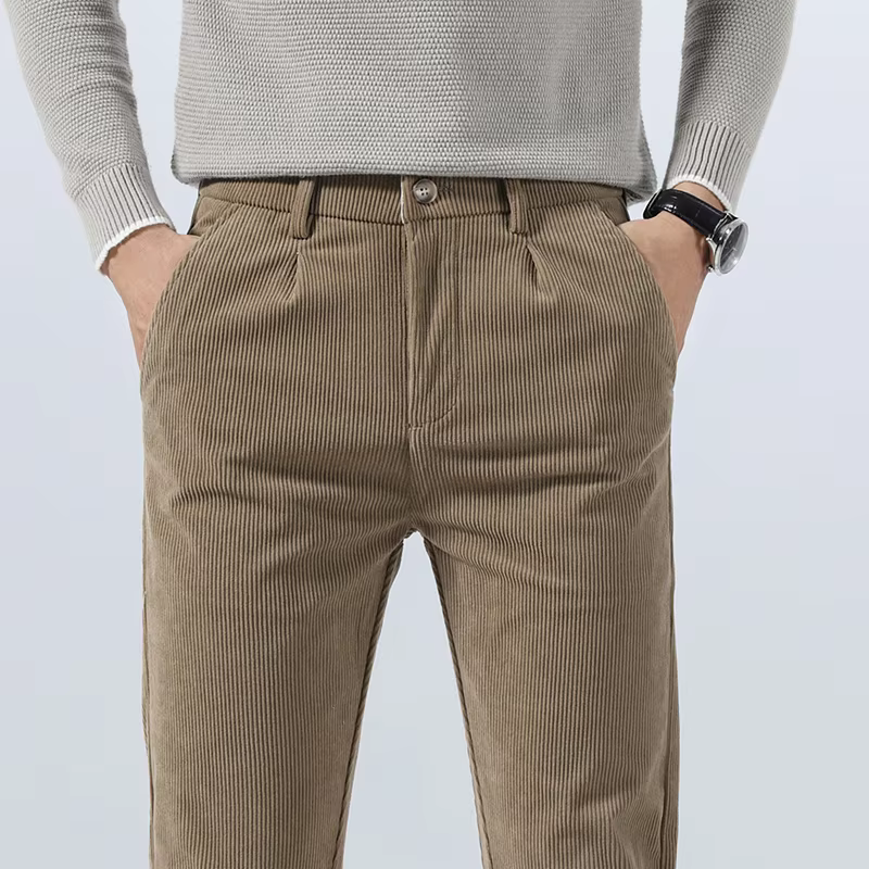 Chino en velours côtelé Charles Noble
