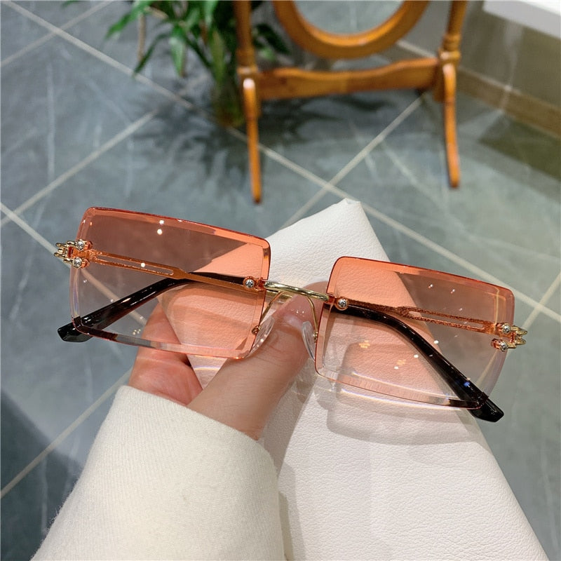 Luxury Retro Vintage Women's Sunglasses - UV400 Protection