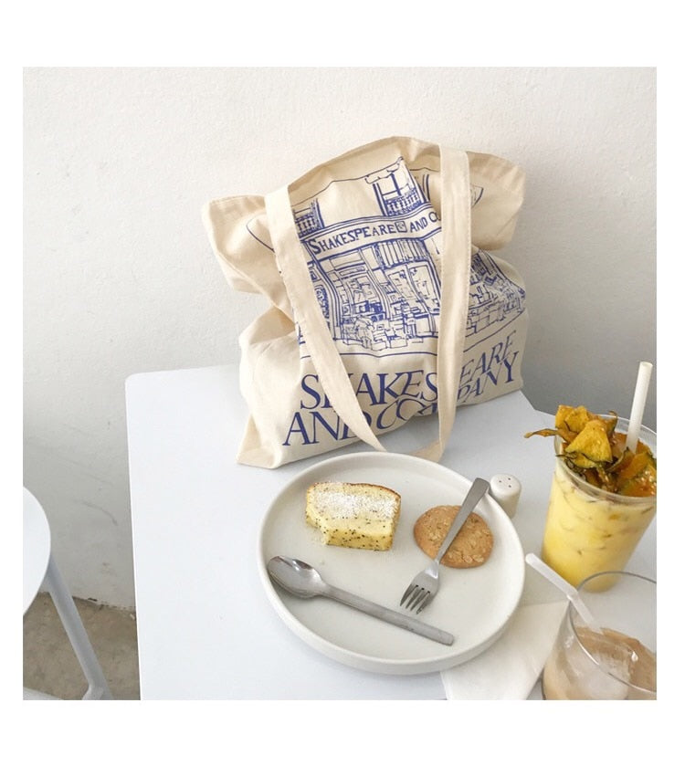 Shakespeare Company Women's Shoulder Bag