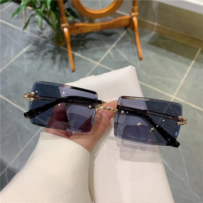 Luxury Retro Vintage Women's Sunglasses - UV400 Protection