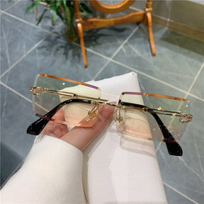 Luxury Retro Vintage Women's Sunglasses - UV400 Protection