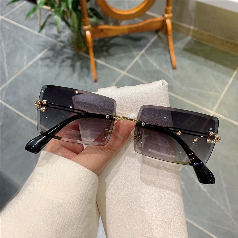 Luxury Retro Vintage Women's Sunglasses - UV400 Protection