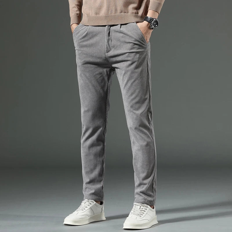 Chino en velours côtelé Charles Noble