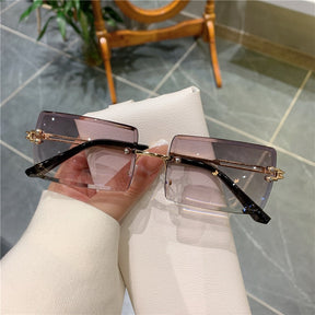 Luxury Retro Vintage Women's Sunglasses - UV400 Protection